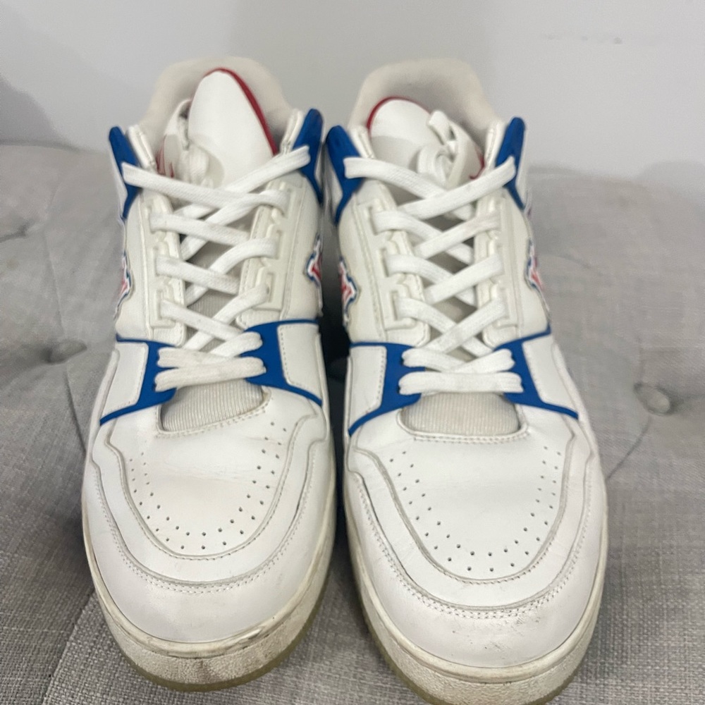 Louis Vuitton sneaker - Picture 2 of 2